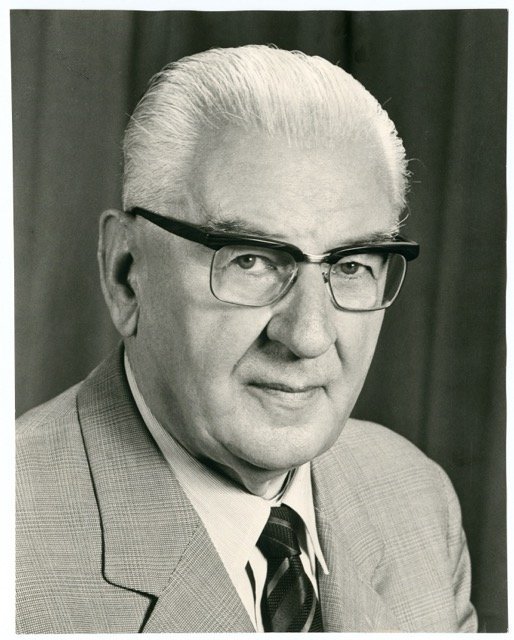 Portrait of Arnold Saxer. Source: Socialarchiv, Zurich.